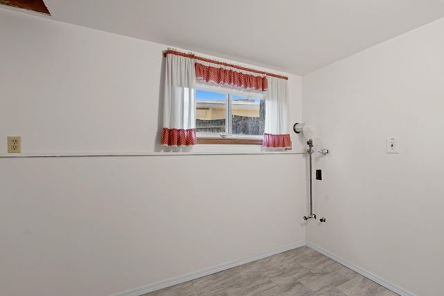 6712 N Fleming St, Spokane, WA 99208