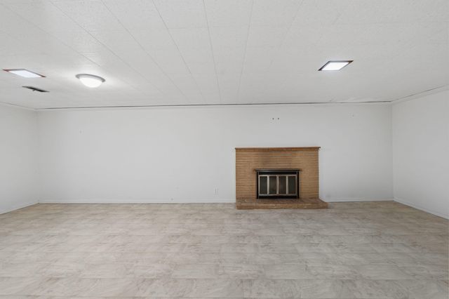 6712 N Fleming St, Spokane, WA 99208
