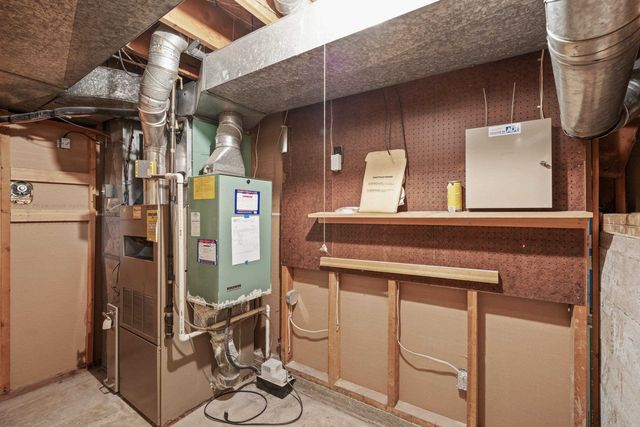 6712 N Fleming St, Spokane, WA 99208