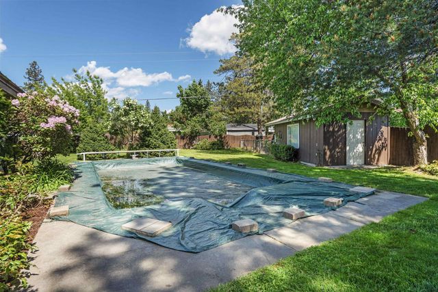 6712 N Fleming St, Spokane, WA 99208