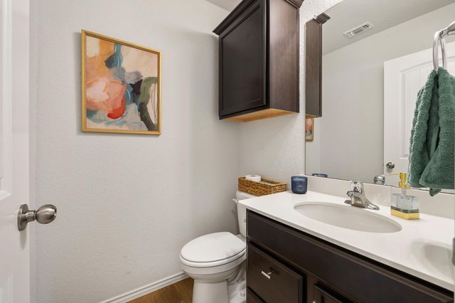 107 Nathaniel DR, Taylor, TX 76574