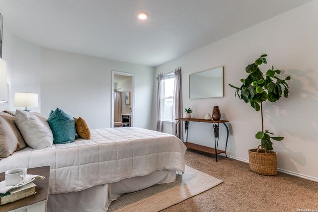 7607 Powder Gorge, Converse, TX 78109