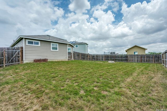 7607 Powder Gorge, Converse, TX 78109