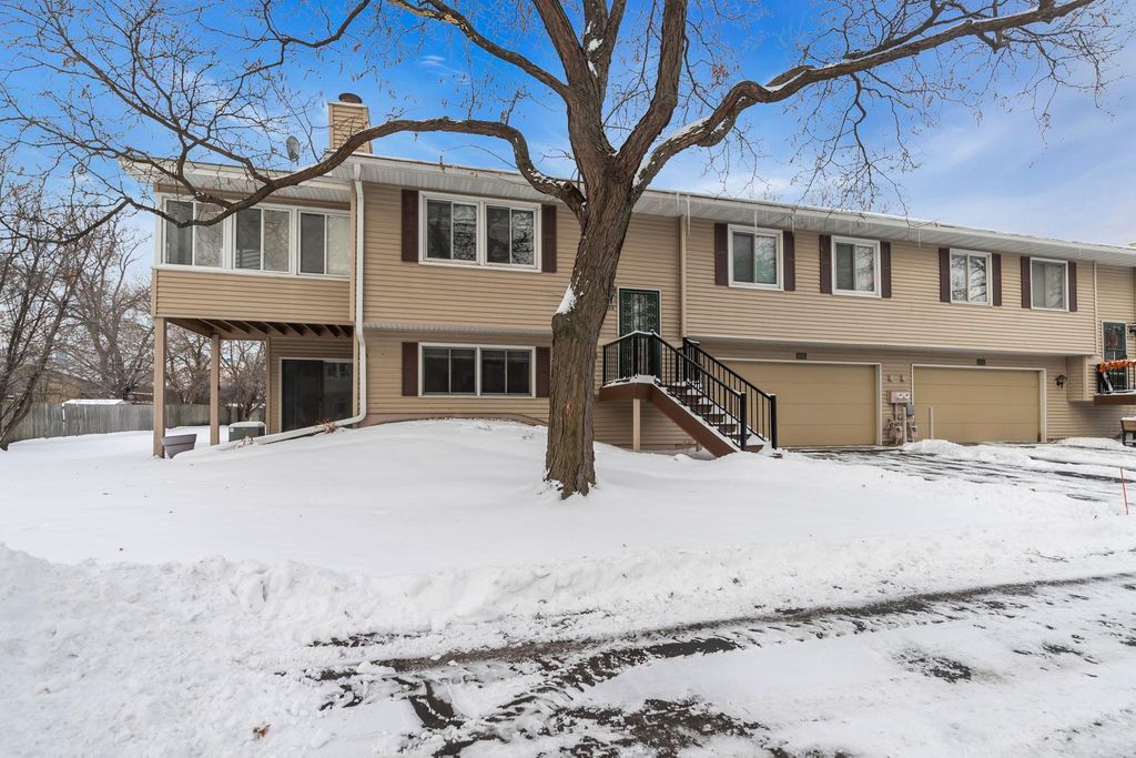 8339 Thomas Court N, Brooklyn Park, MN 55444