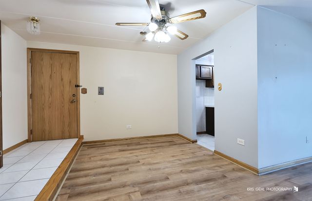 5206 Midlothian Turnpike 203, Crestwood, IL 60418