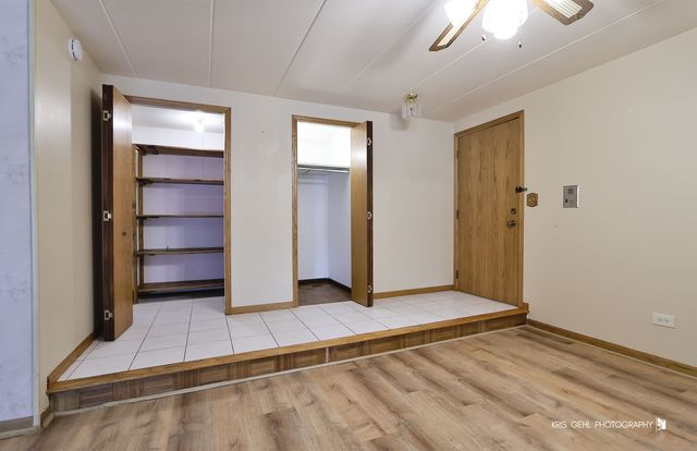 5206 Midlothian Turnpike 203, Crestwood, IL 60418