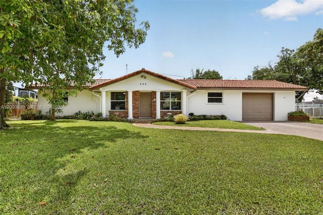 292 SW 52nd Avenue, Plantation, FL 33317