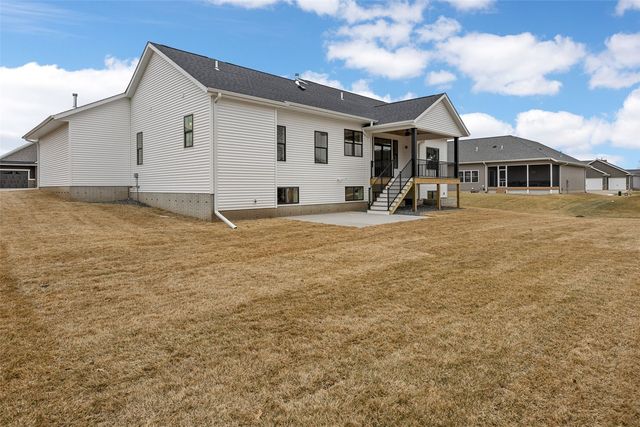 5036 Elderton Drive, Marion, IA 52302