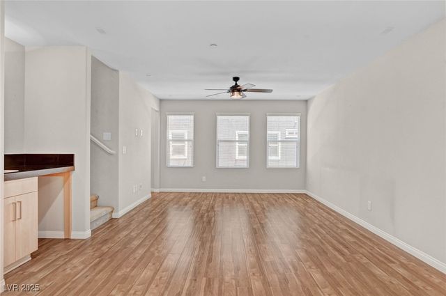 9050 West Tropicana Avenue 1066, Las Vegas, NV 89147