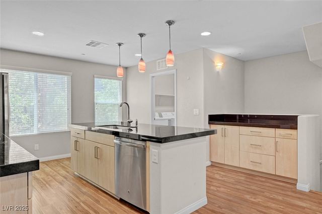 9050 West Tropicana Avenue 1066, Las Vegas, NV 89147