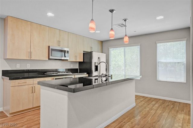 9050 West Tropicana Avenue 1066, Las Vegas, NV 89147