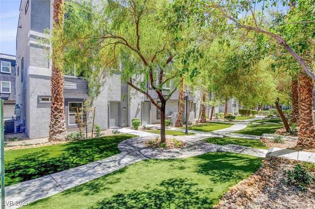 9050 West Tropicana Avenue 1066, Las Vegas, NV 89147