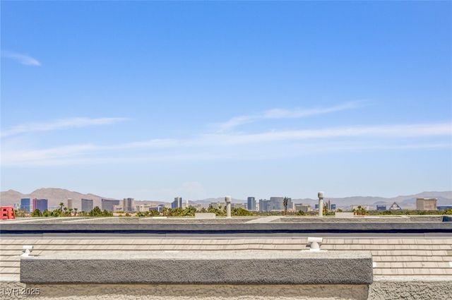 9050 West Tropicana Avenue 1066, Las Vegas, NV 89147