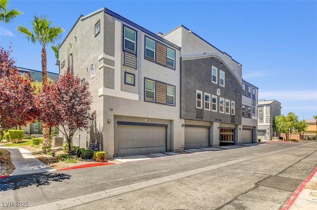 9050 West Tropicana Avenue 1066, Las Vegas, NV 89147