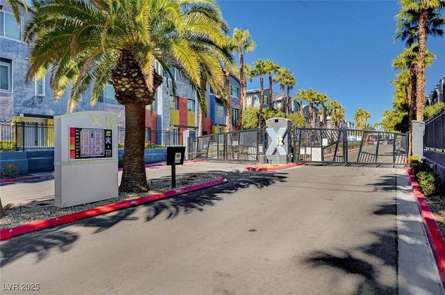 9050 West Tropicana Avenue 1066, Las Vegas, NV 89147