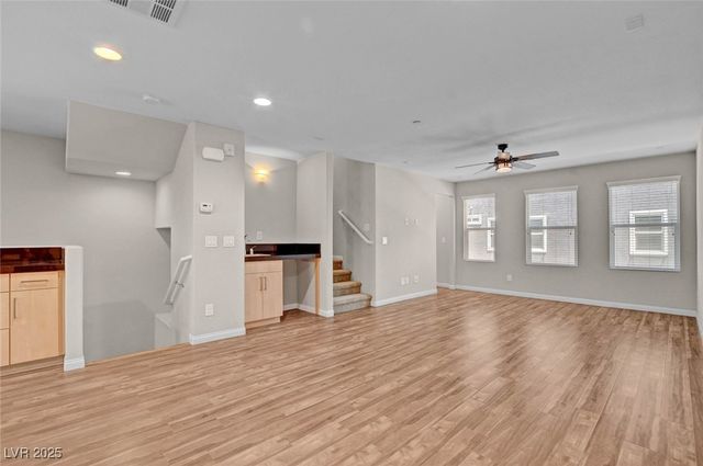 9050 West Tropicana Avenue 1066, Las Vegas, NV 89147