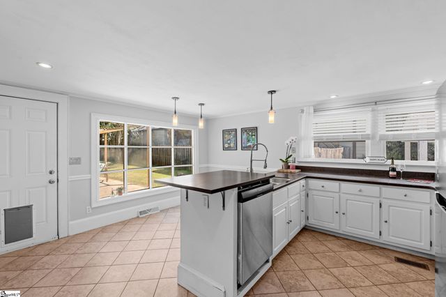 220 Buist Avenue, Greenville, SC 29609