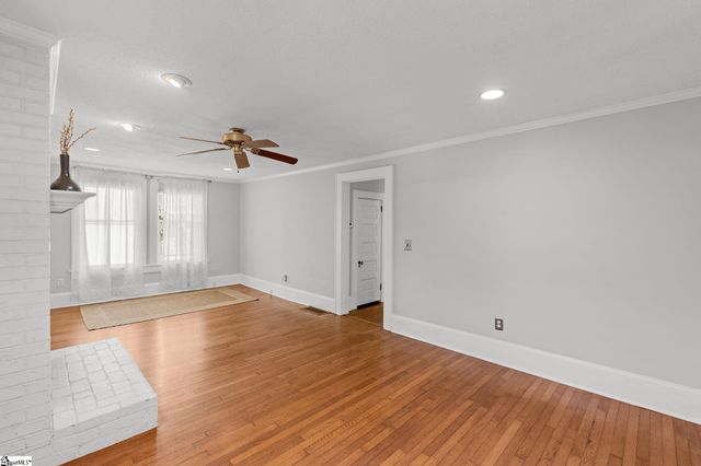 220 Buist Avenue, Greenville, SC 29609