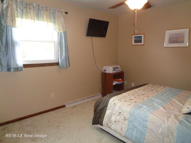 3185 Columbine Drive, Saginaw Twp, MI 48603