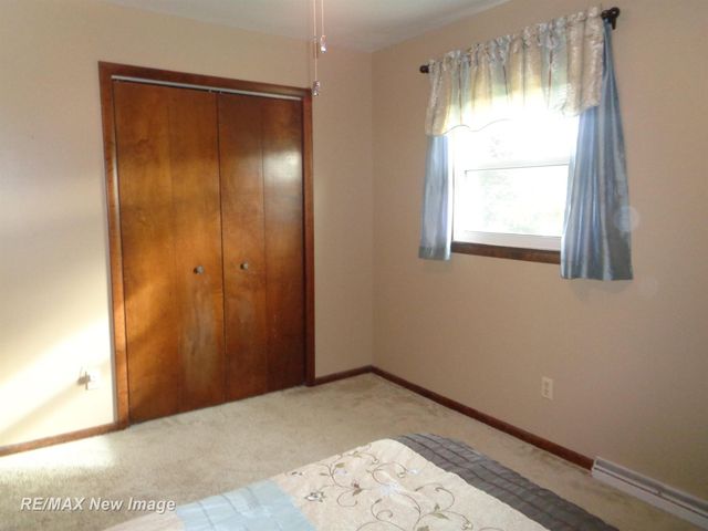 3185 Columbine Drive, Saginaw Twp, MI 48603