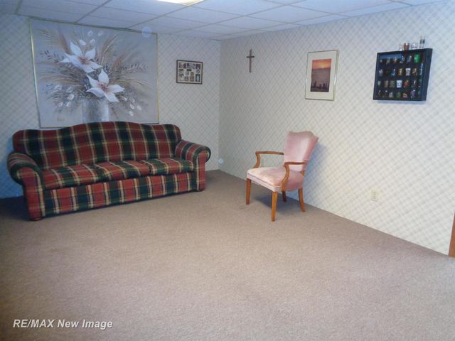3185 Columbine Drive, Saginaw Twp, MI 48603