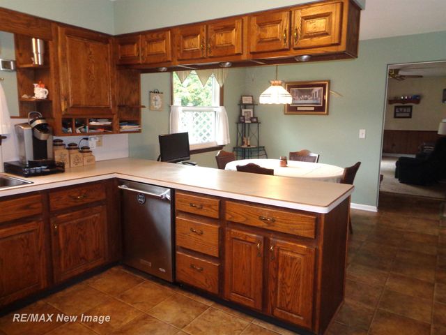 3185 Columbine Drive, Saginaw Twp, MI 48603