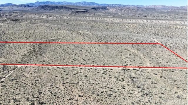 40 La Brisa, Yucca Valley, CA 92284