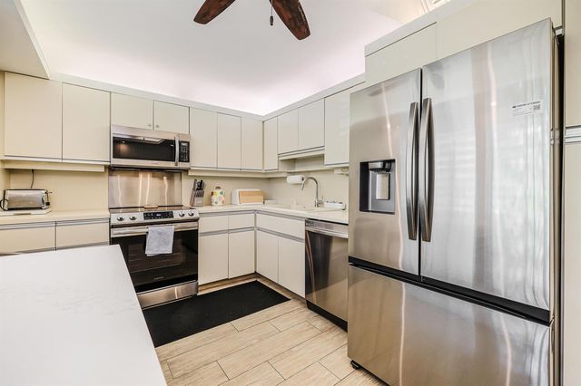 933 Cypress Grove Drive 103, Pompano Beach, FL 33069
