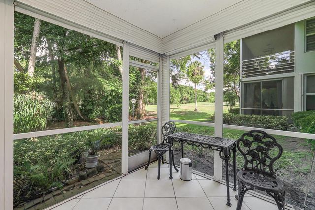 933 Cypress Grove Drive 103, Pompano Beach, FL 33069