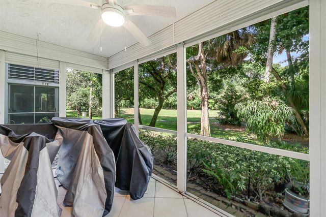933 Cypress Grove Drive 103, Pompano Beach, FL 33069