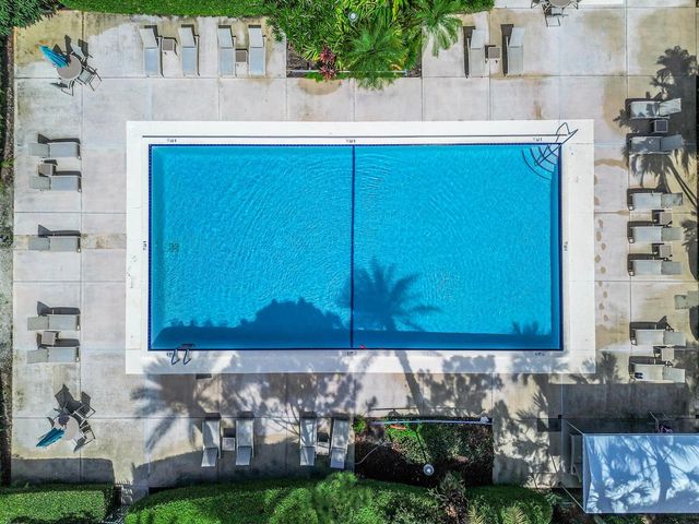 933 Cypress Grove Drive 103, Pompano Beach, FL 33069