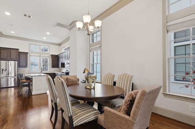 314 W Clay Street, Houston, TX 77019
