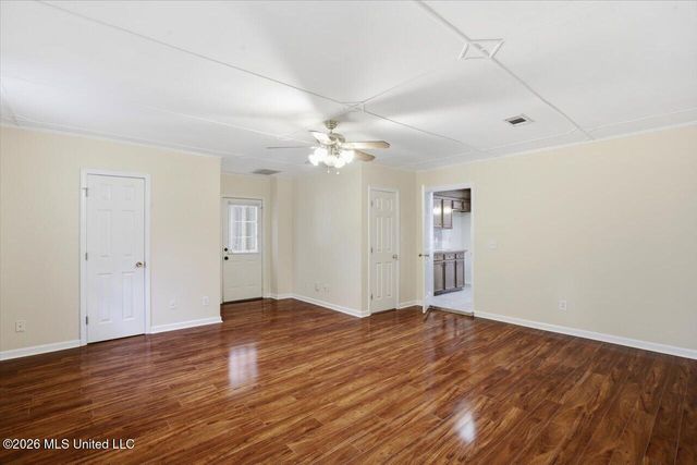 113 Riverbend Drive, Byram, MS 39272