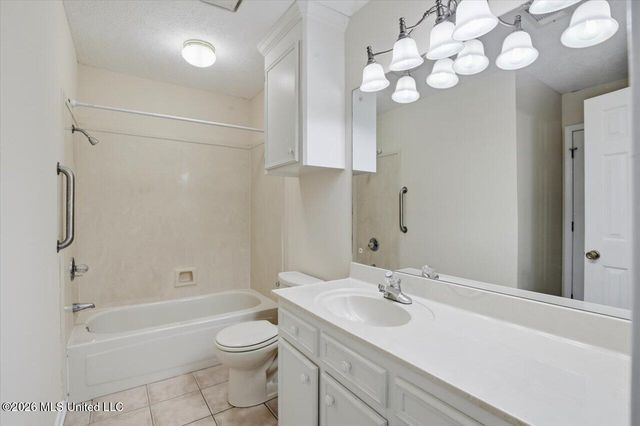 113 Riverbend Drive, Byram, MS 39272