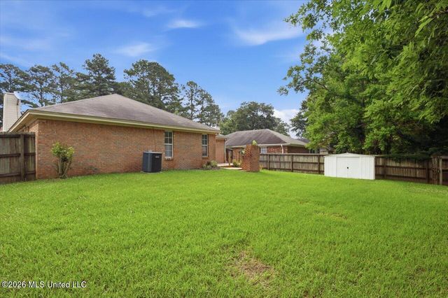 113 Riverbend Drive, Byram, MS 39272