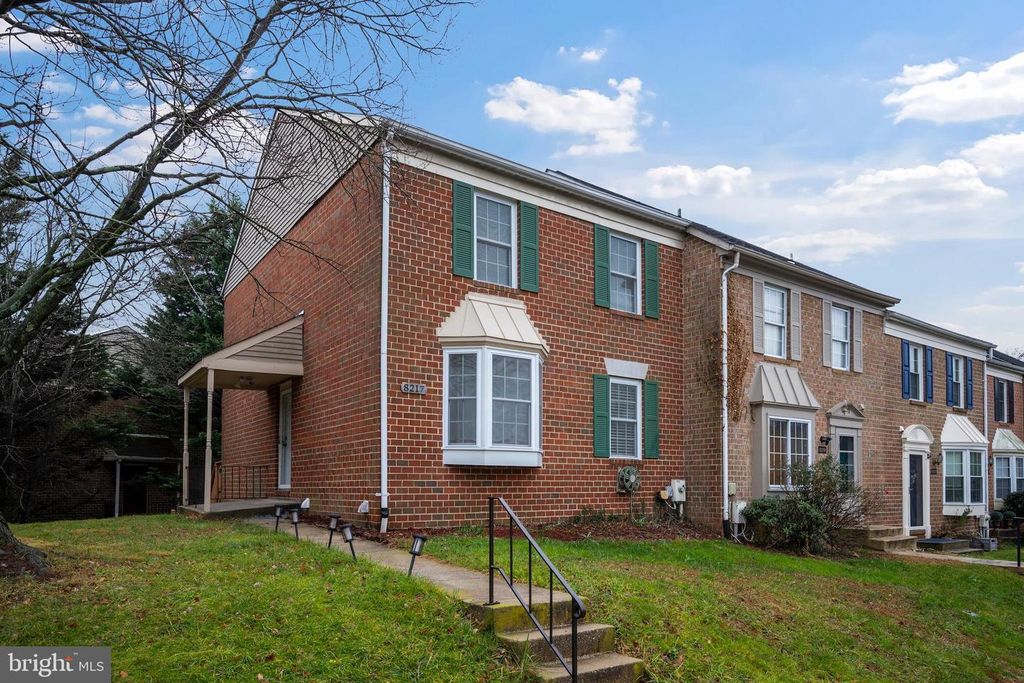 8217 TOWNSHIP DR, Owings Mills, MD 21117