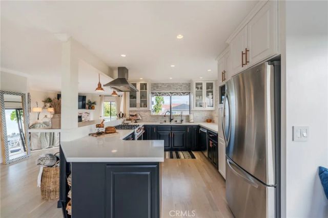 217 S Helberta Avenue 5, Redondo Beach, CA 90277