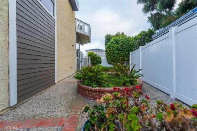 217 S Helberta Avenue 5, Redondo Beach, CA 90277