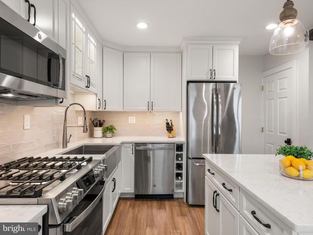 420 DAYTON ST, Phoenixville, PA 19460