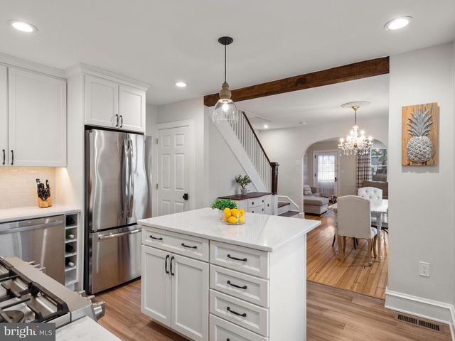 420 DAYTON ST, Phoenixville, PA 19460