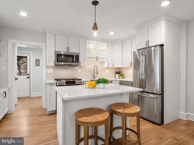 420 DAYTON ST, Phoenixville, PA 19460