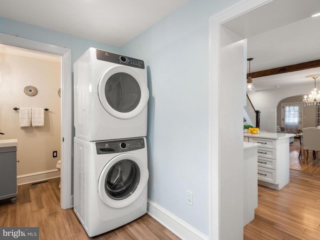 420 DAYTON ST, Phoenixville, PA 19460