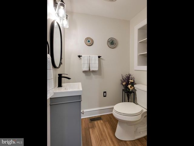 420 DAYTON ST, Phoenixville, PA 19460