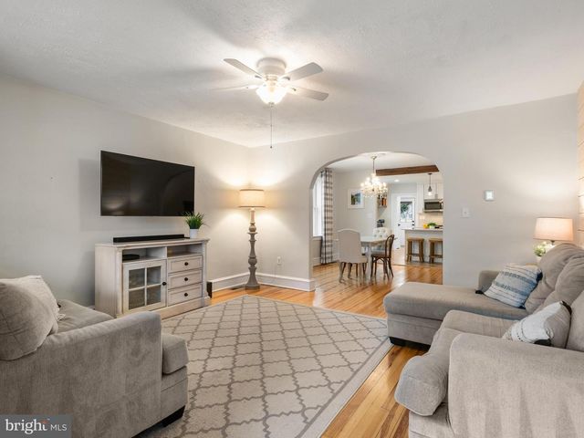 420 DAYTON ST, Phoenixville, PA 19460