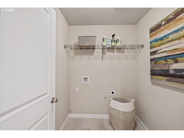 24457 Sw WHITE OAK Ter, Sherwood, OR 97140