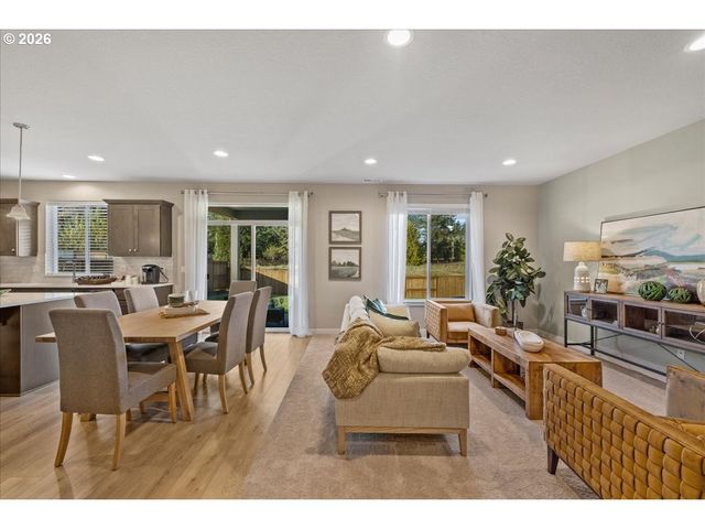 24457 Sw WHITE OAK Ter, Sherwood, OR 97140