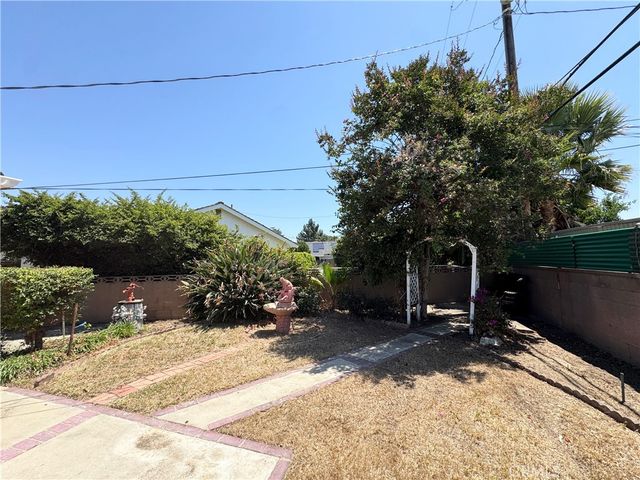 216 S Homerest, Covina, CA 91722