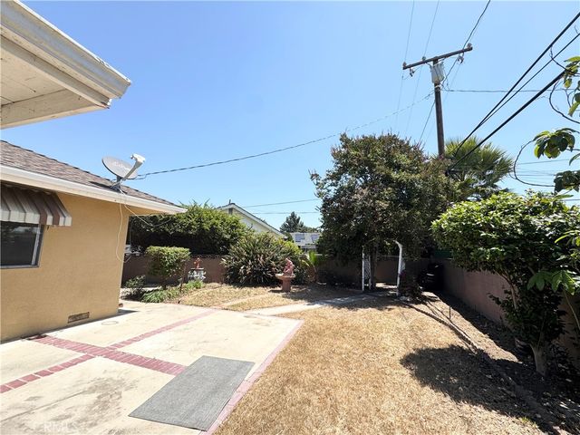 216 S Homerest, Covina, CA 91722