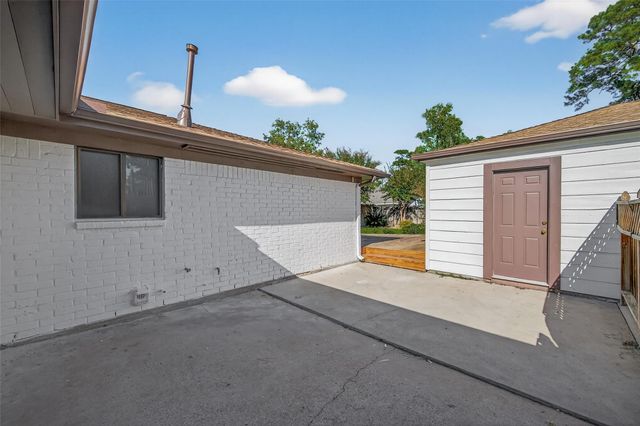 17418 Largs Circle, Spring, TX 77379