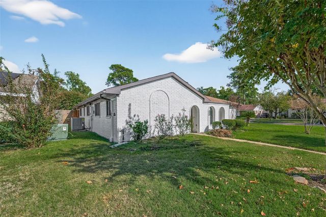 17418 Largs Circle, Spring, TX 77379